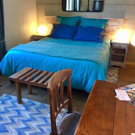 Cote Puy-De Dome Bed & Breakfast ออร์ซีนส์ ภายนอก รูปภาพ
