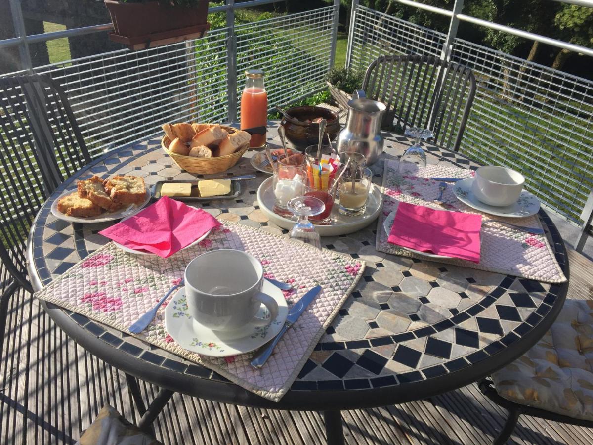 Cote Puy-De Dome Bed & Breakfast ออร์ซีนส์ ภายนอก รูปภาพ